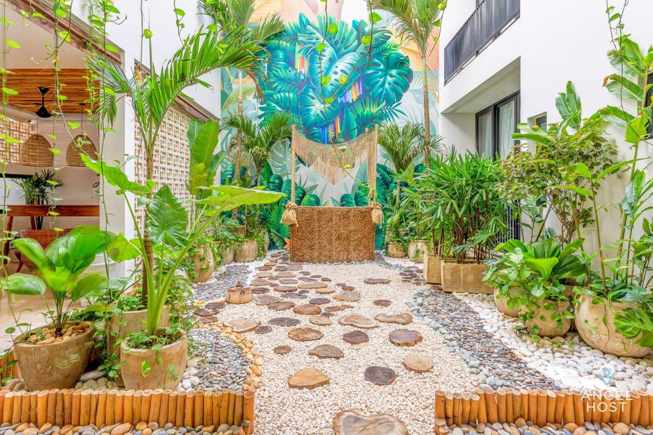 Chic Condotel With Roof Pool 10-min Walk To
